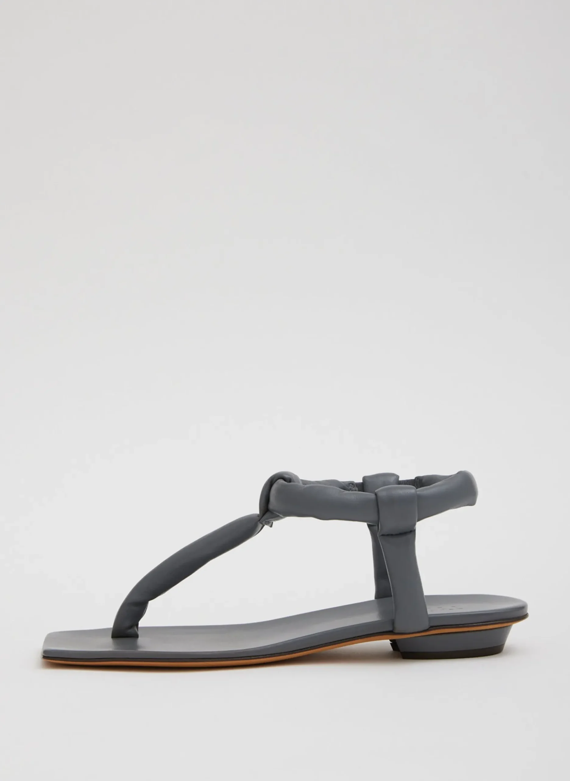 Aston Sandal