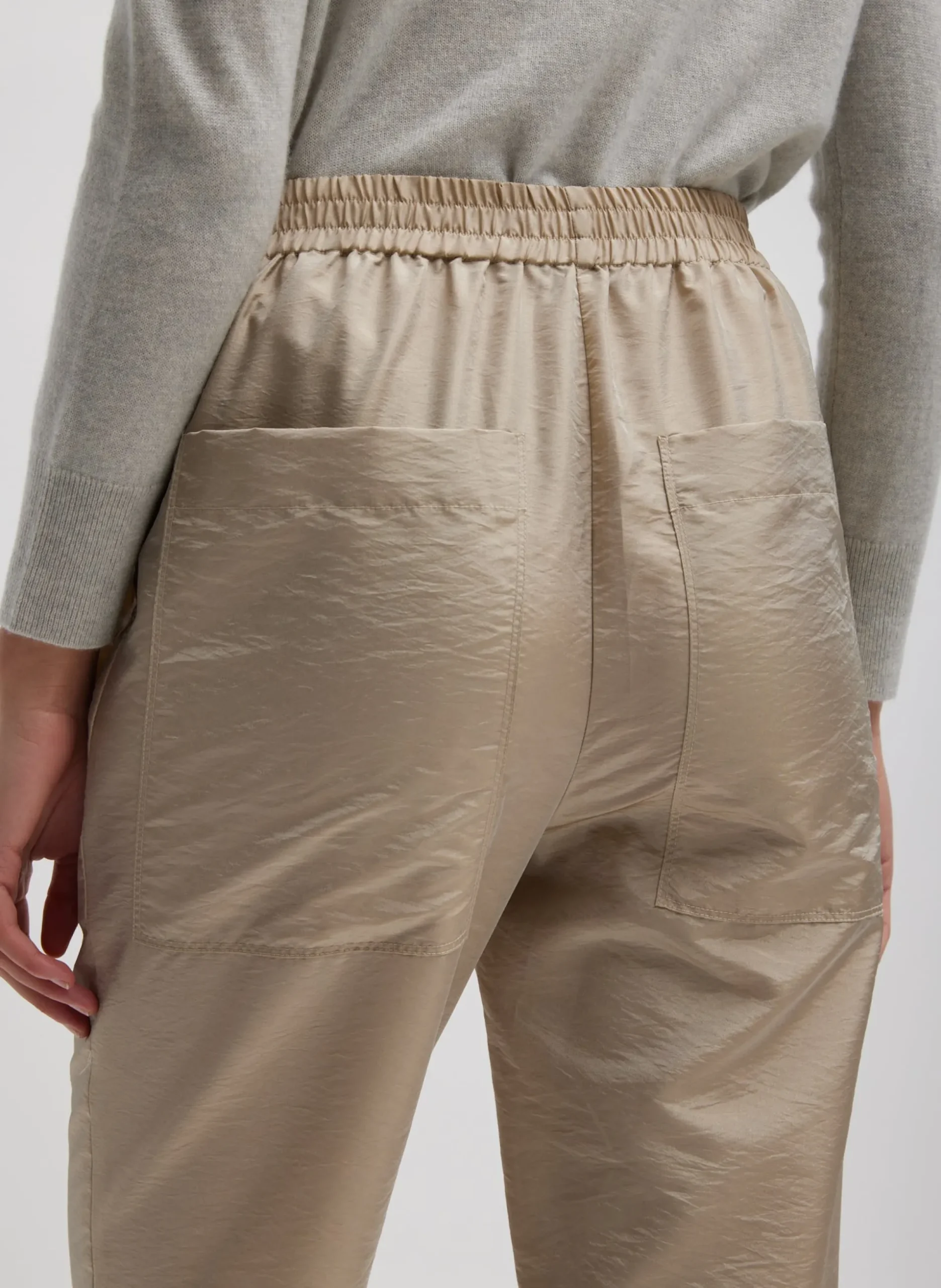 Crispy Nylon Kat Jogger