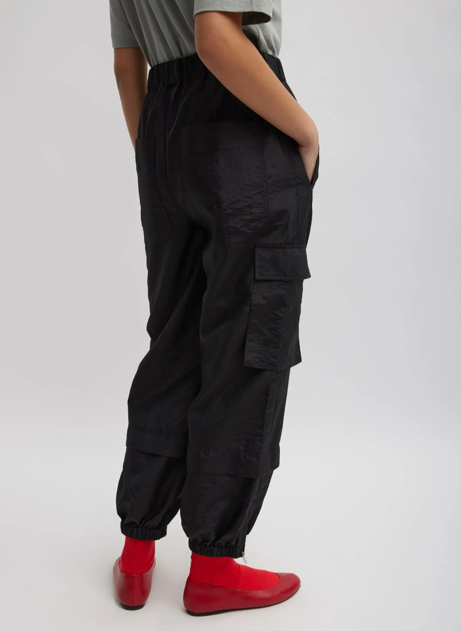 Crispy Nylon Wilt Pull On Jogger