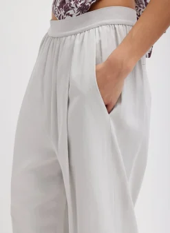 Drapey Suiting Marit Pull On Pant