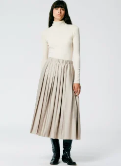 Feather Weight Pleated Pull On Skirt