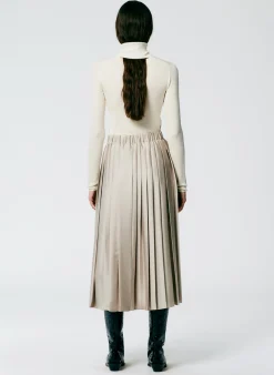 Feather Weight Pleated Pull On Skirt