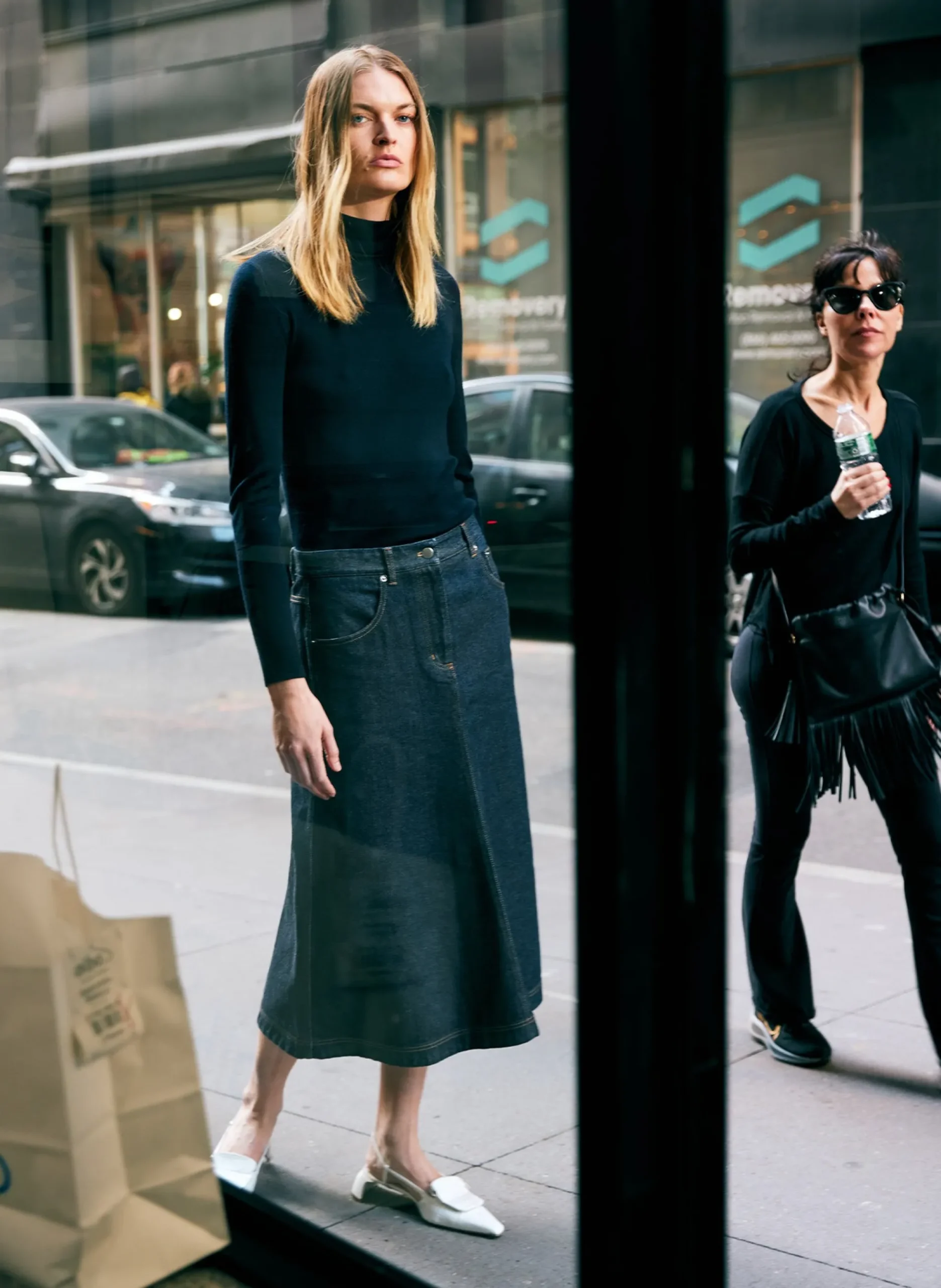 Feather Weight Ribbed Crewneck Pullover Sweater