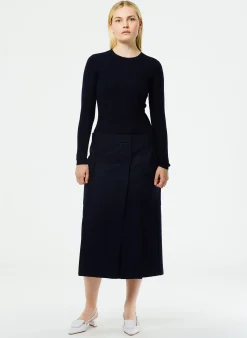 Feather Weight Ribbed Crewneck Pullover Sweater