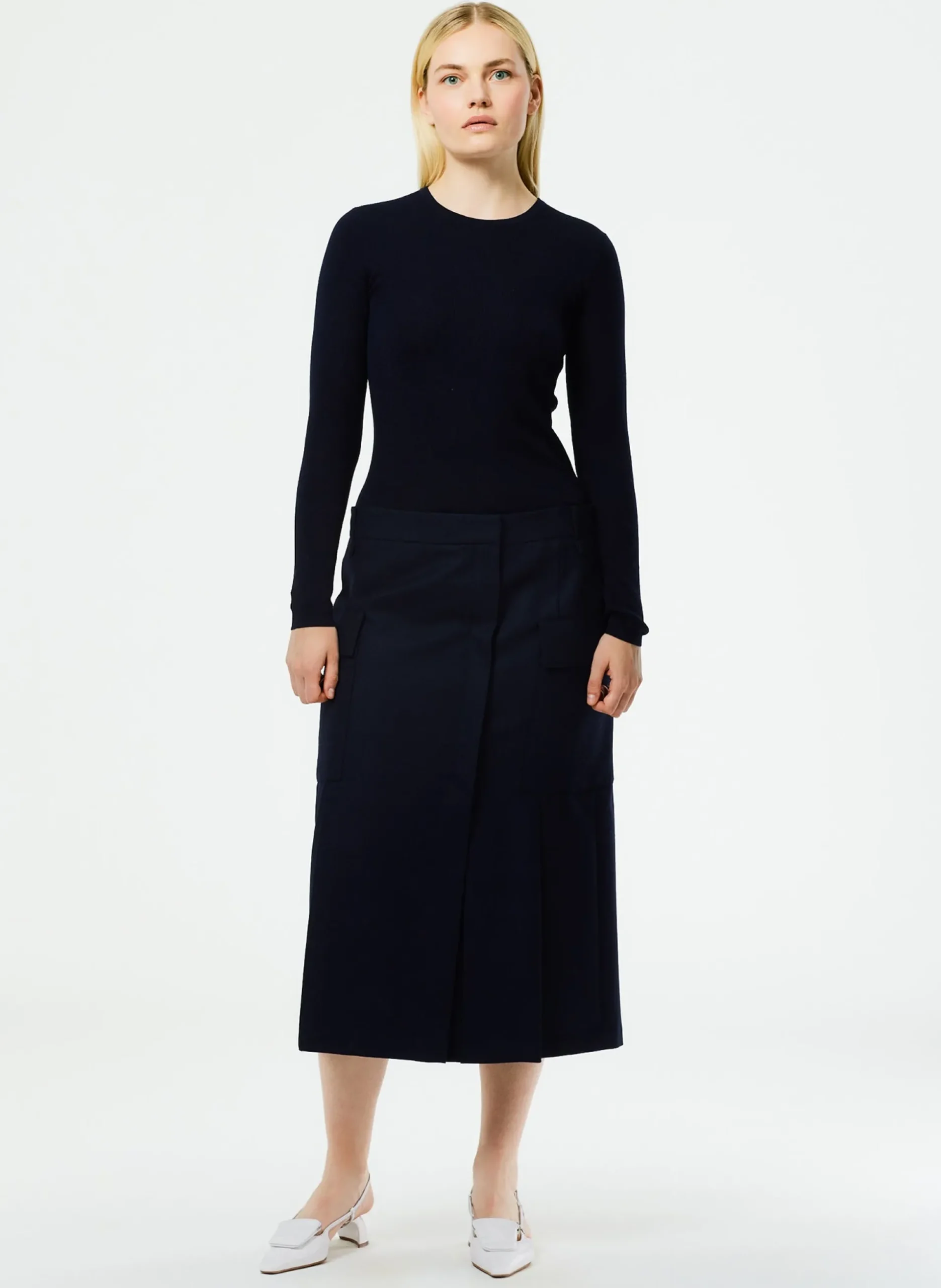 Feather Weight Ribbed Crewneck Pullover Sweater