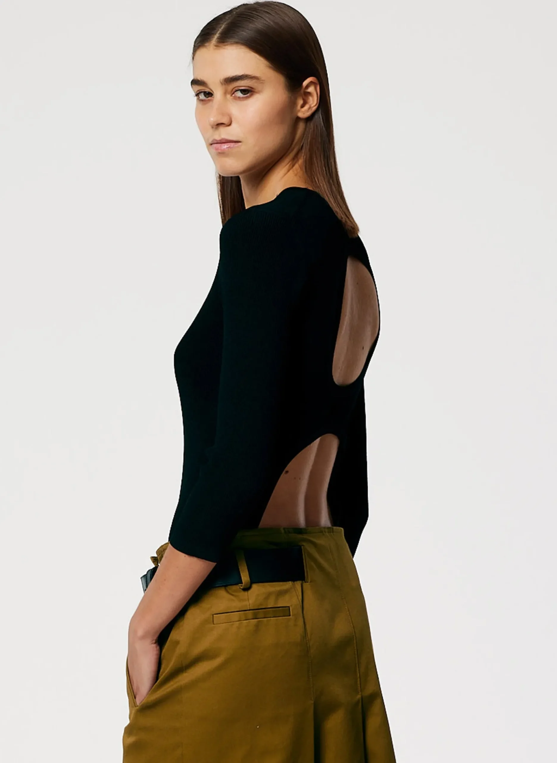 Giselle Stretch Sweater Circle Openback Pullover