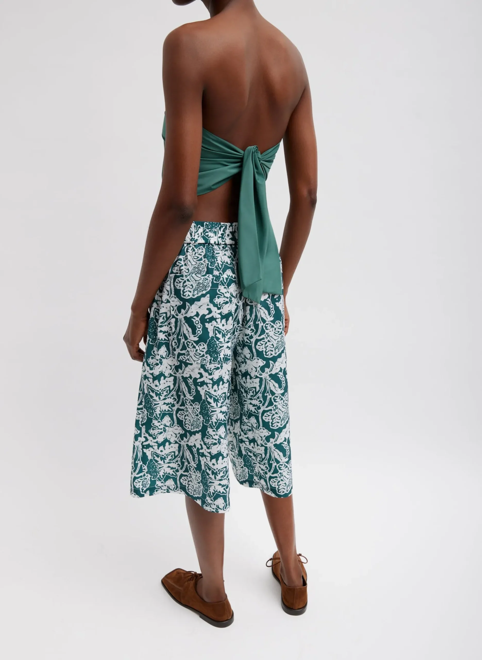 Italian Sporty Nylon Strapless Bandeau