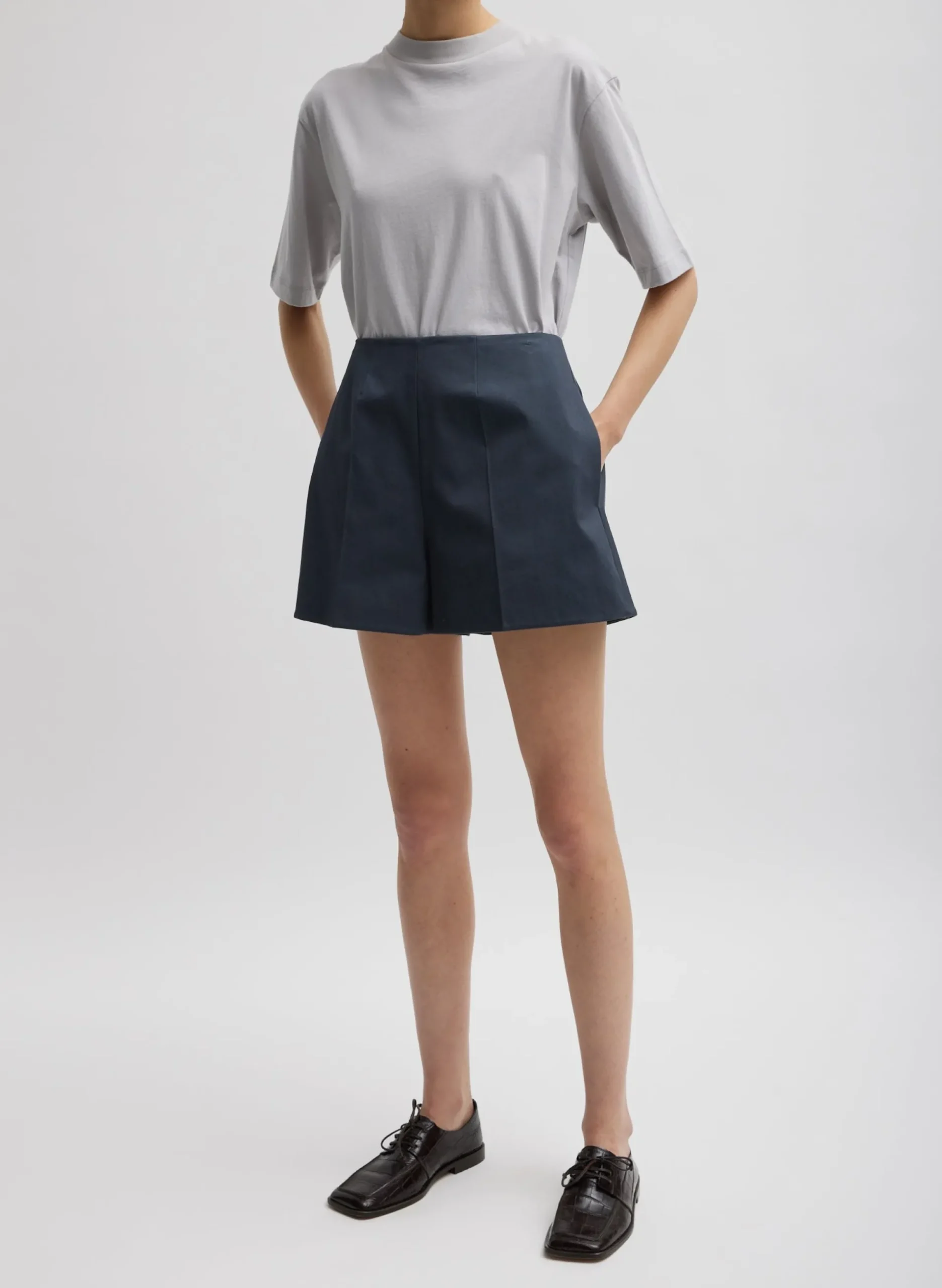 Oliver Cotton Stretch Tricotine Structured Shorts