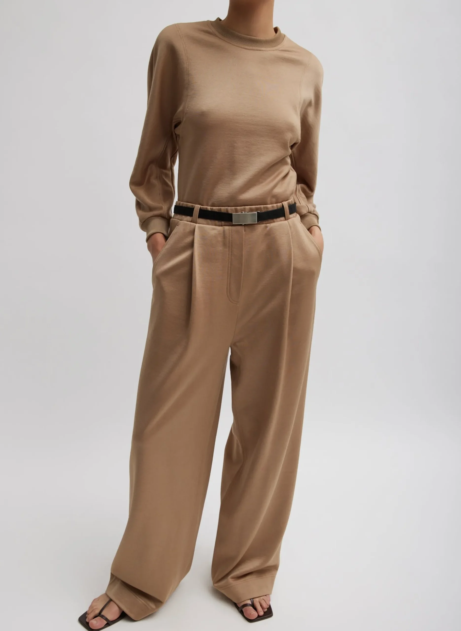 Silk Terry Sculpted Sleeve Slim Sweatshirt