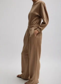 Silk Terry Sculpted Sleeve Slim Sweatshirt