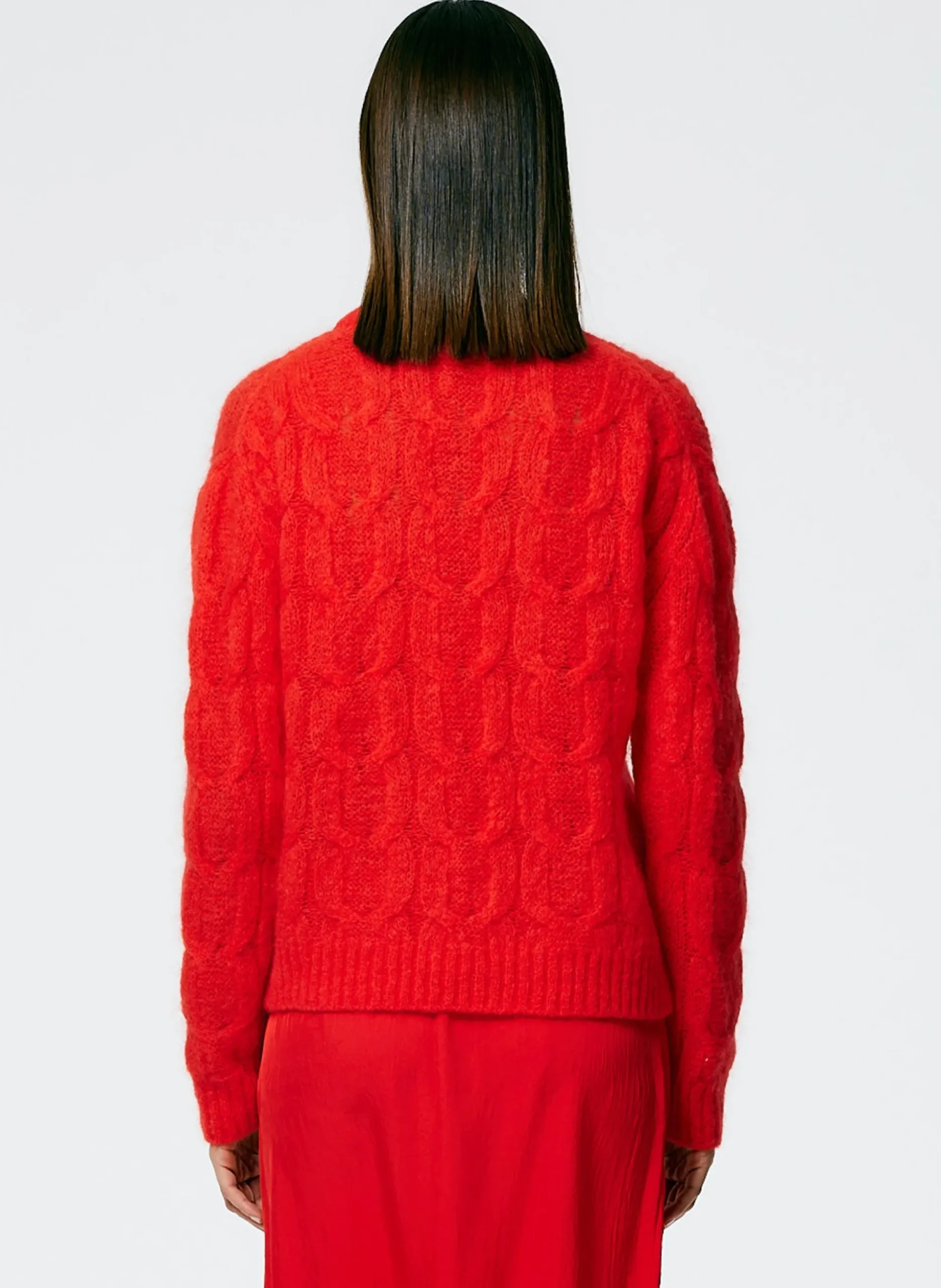 Soft Mohair Cable Crewneck Easy Pullover