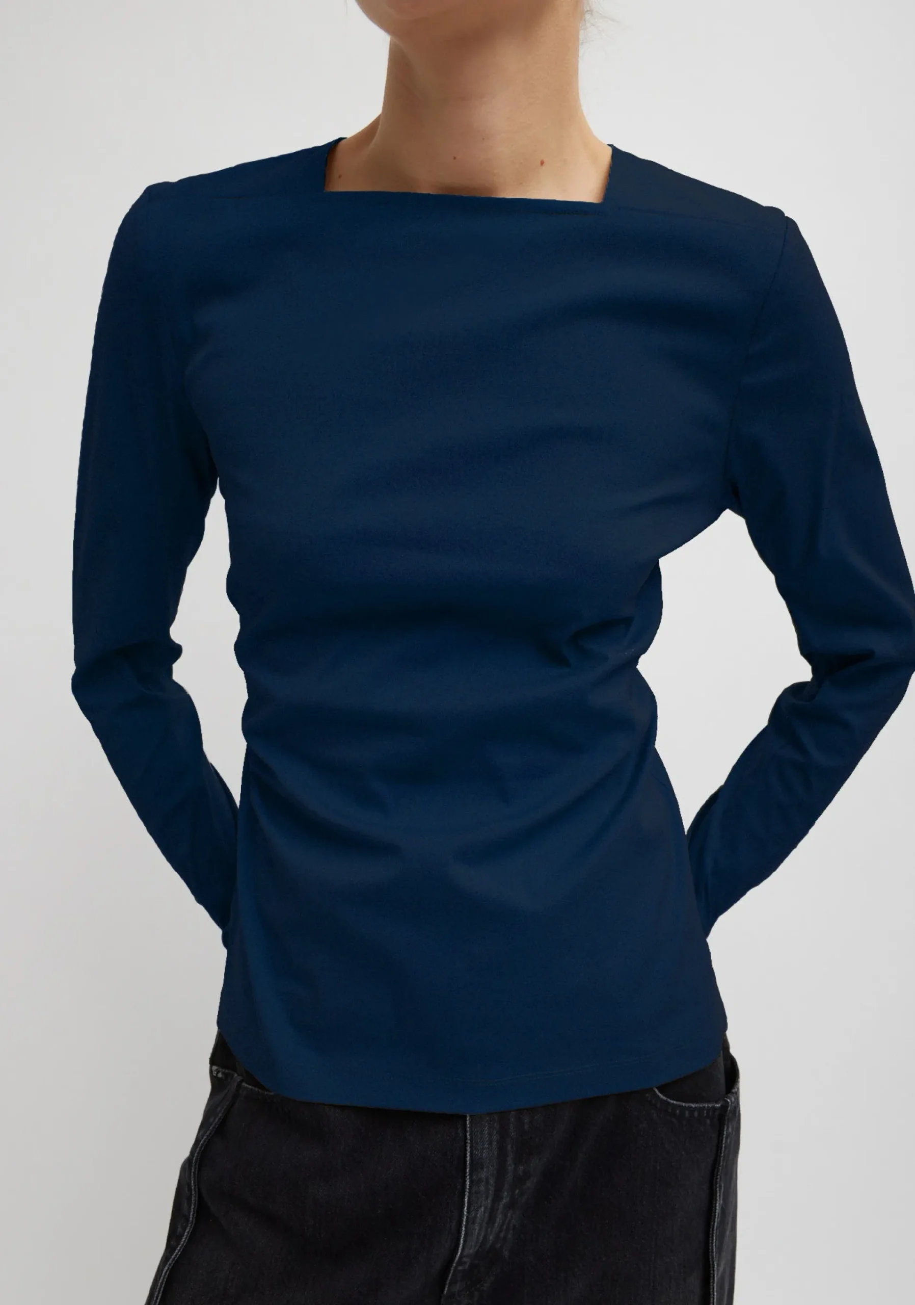 Stretch Cotton Nylon Square Neck Slim Circular Sleeve Top