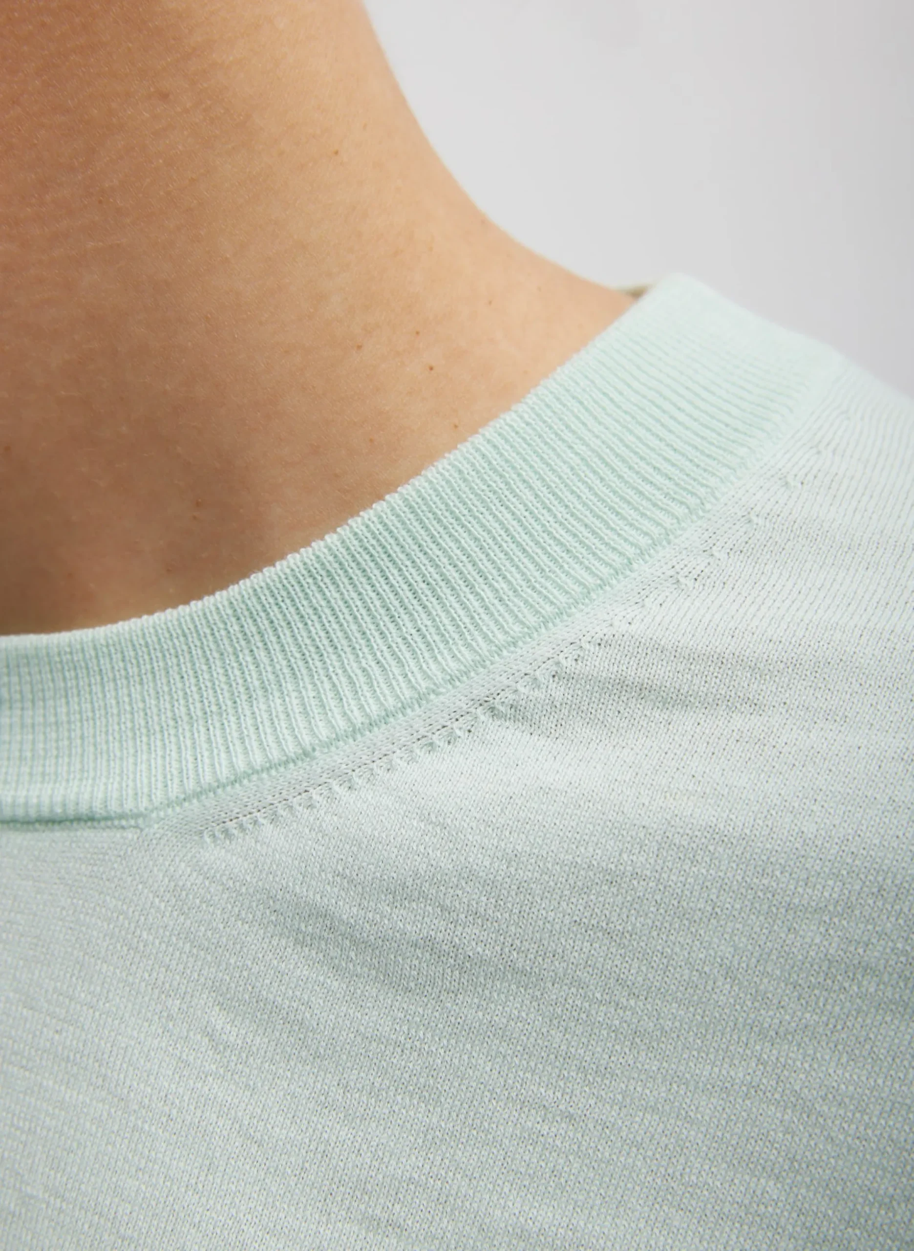 Super Fine Gauge Perfect Short Sleeve Men's Pullover